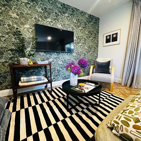 2 Bed Beckenham Beauty - Pet Friendly Villa Christchurch Bagian luar foto